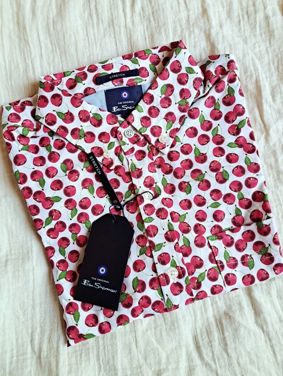 Ben Sherman Other - Nwt Ben Sherman Button Front Short Sleeve Shirt Cherry Pattern Stretch Men Sz S